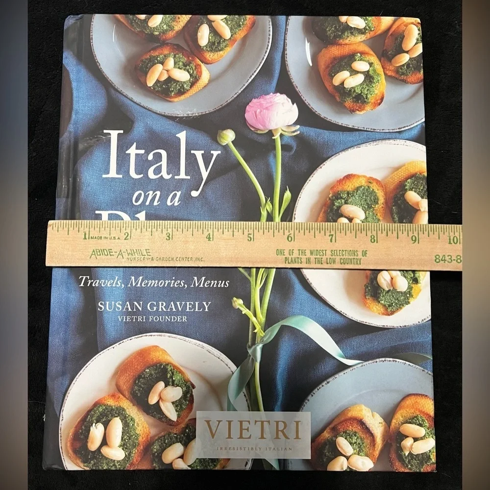 Italy on a Plate: Travels, Memories, Menus by Susan Gravely